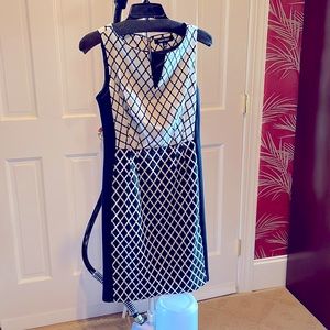 Ellen Tracy sleeveless dress